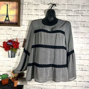 GNW Boho style Blouse Top Size Medium, EUC!